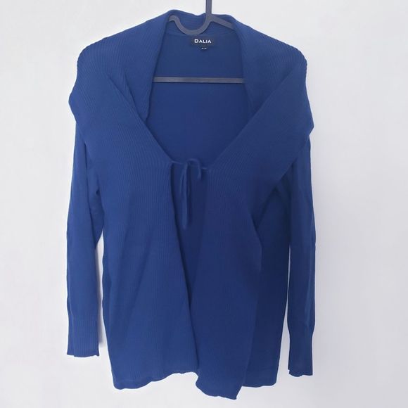 Dalia Blue flowy Cardigan - Picture 8 of 10